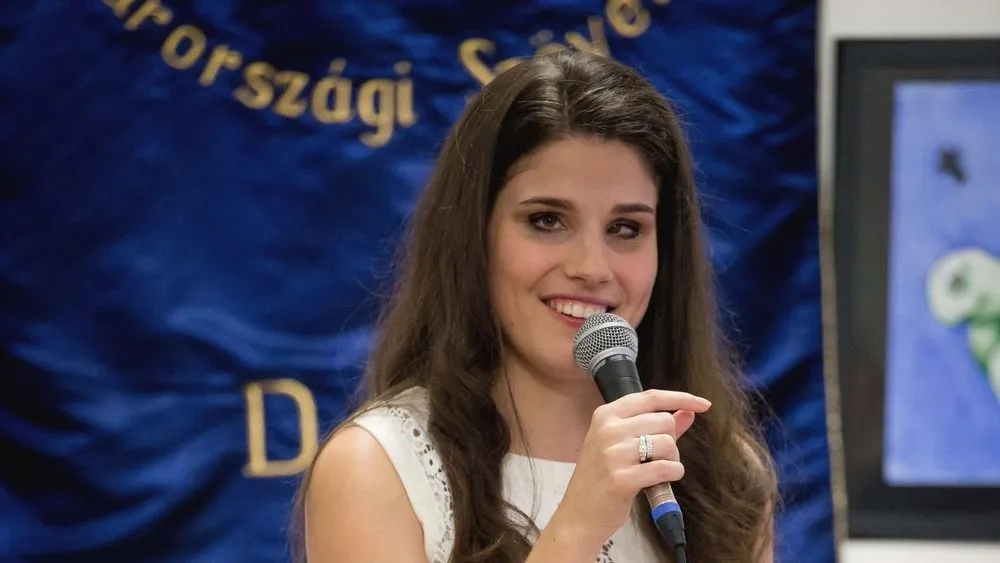 Agárdia Szilvia éneklése lenyűgözte Csonka Mike-ot.