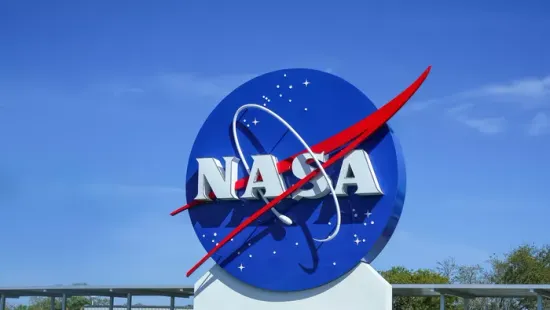 Figyelmeztet a NASA: Hatalmas aszteroida éri el a Napot, jön a veszély