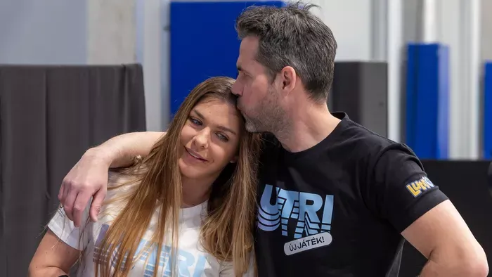 Dér Heni kitálalt: a házasságáról van szó