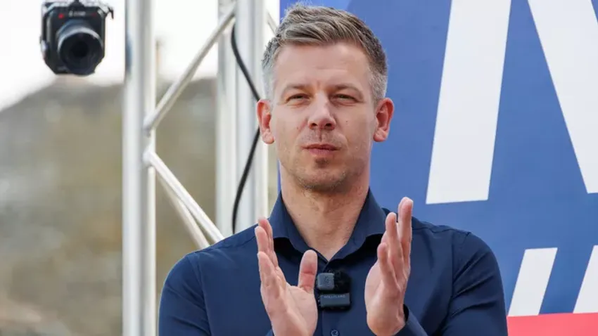 Magyar Péter: Akkor én is megyek, ha a fiúkat szereti!