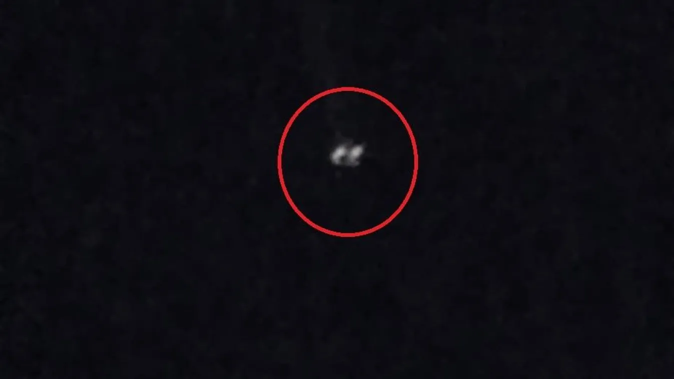 Egyértelmű volt, hogy kondenzcsíkot képez.