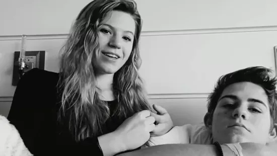 „Nagyon féltem a jövőtől” – Így él a fél teste amputálása után a 24 éves fiatal