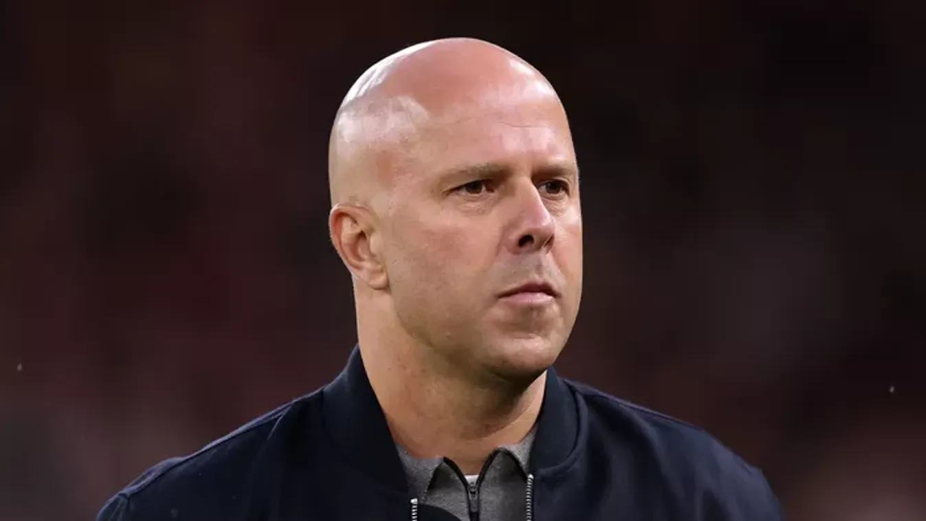 Arne Slot bejelentést tett, Szoboszlaira és Kerkezre is nagy hatással lesz