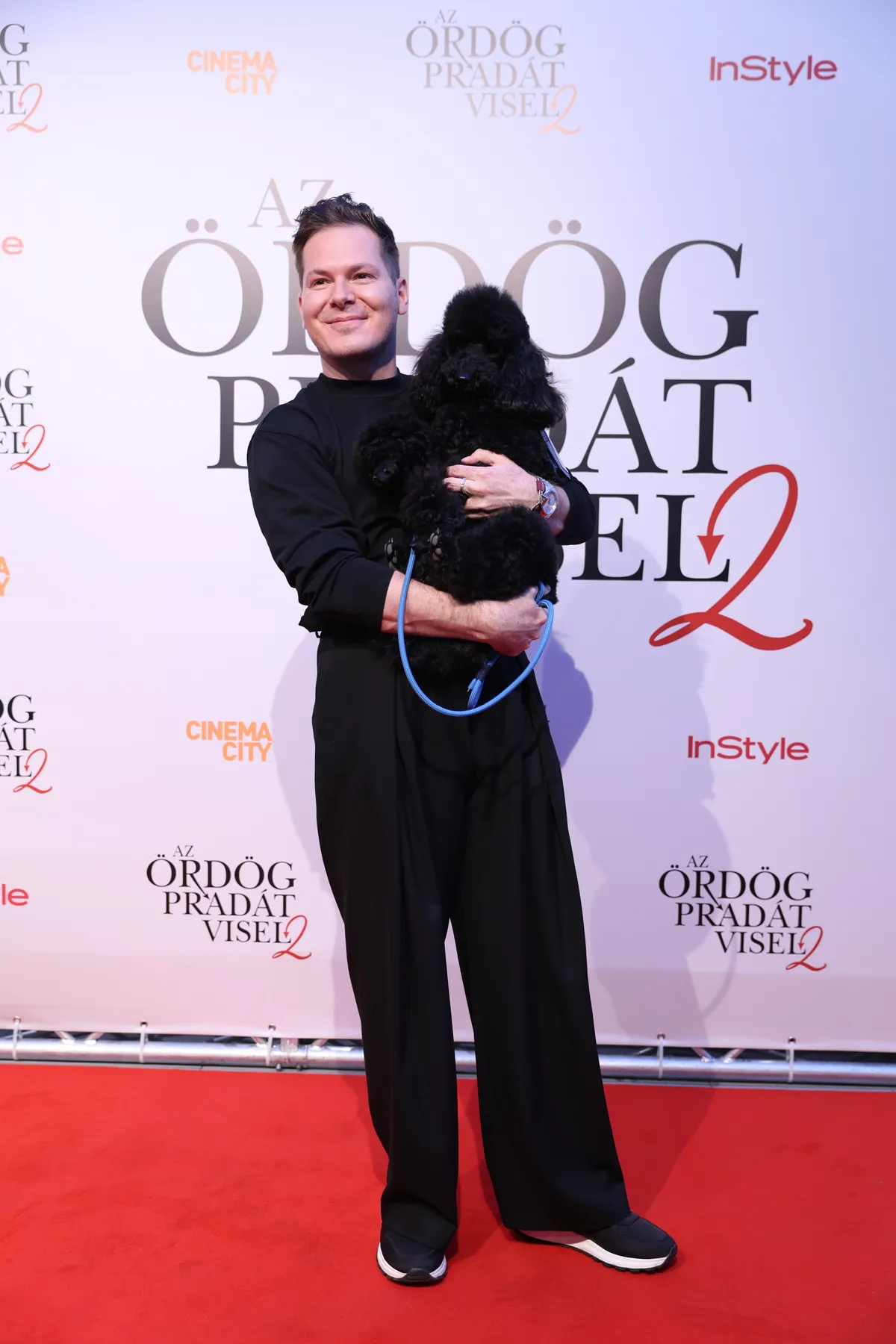 Az ördög Pradát visel 2 premierjére Weitzel zsolt kutyájával érkezett