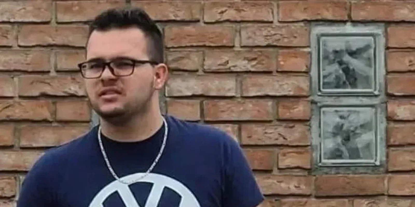 Árulja házát a debreceni autóbaleset áldozatának családja