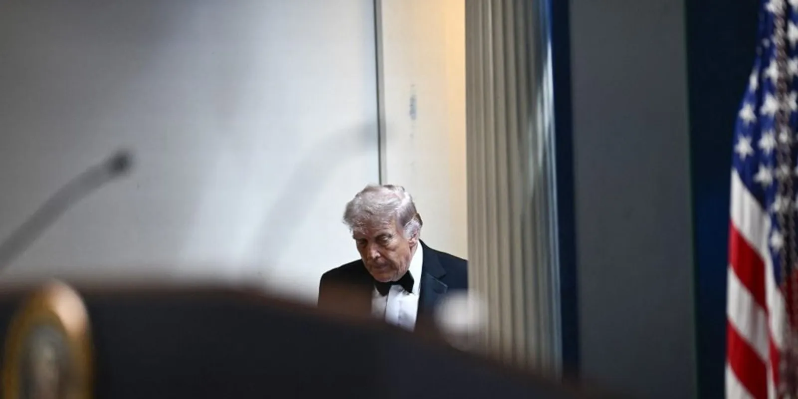 Fegyveres támadás történt egy washingtoni rendezvényen, Donald Trumpot evakuálták - Videó