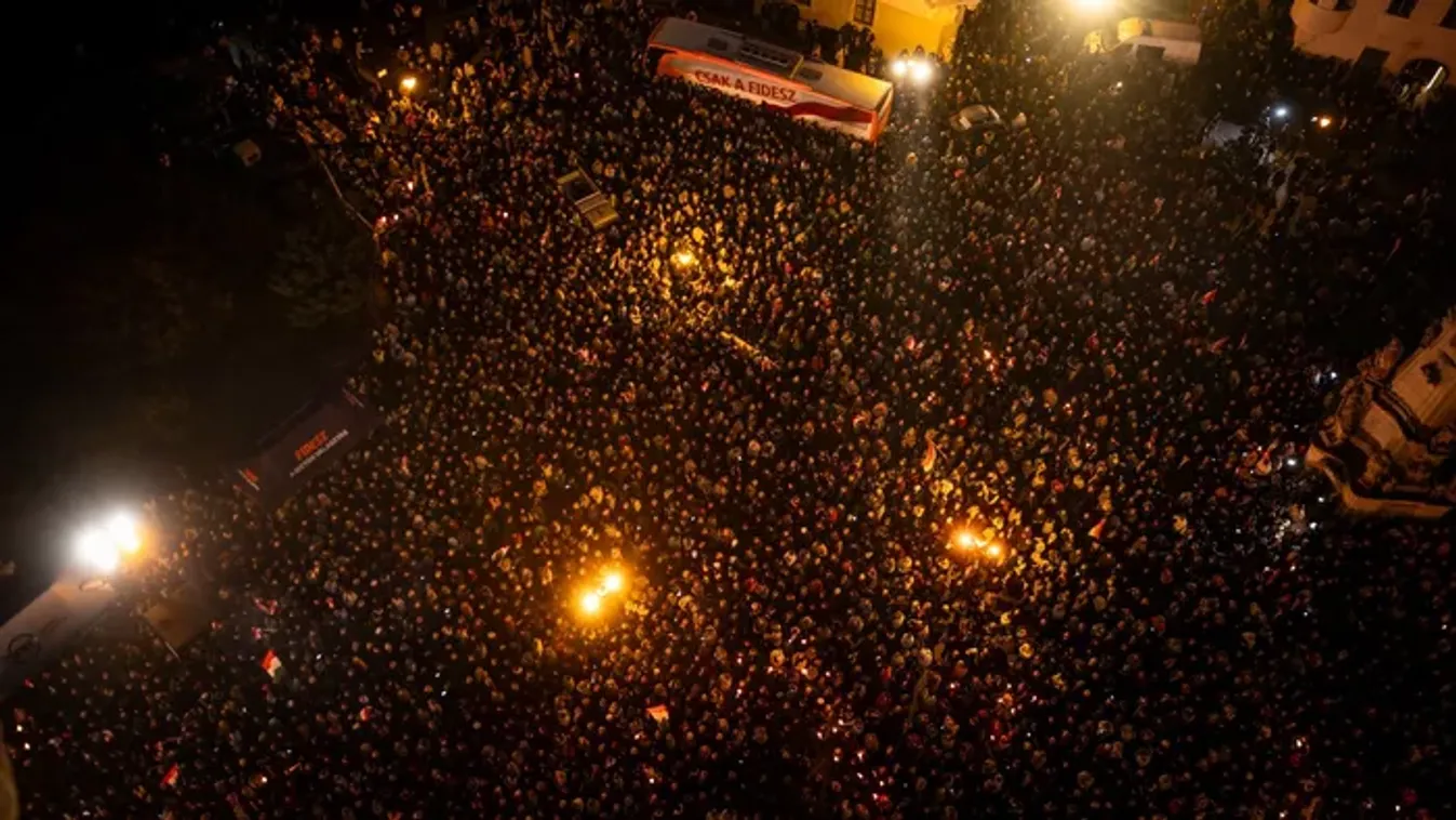 Mutatjuk a legjobb képeket Orbán Viktor kampányzárójáról