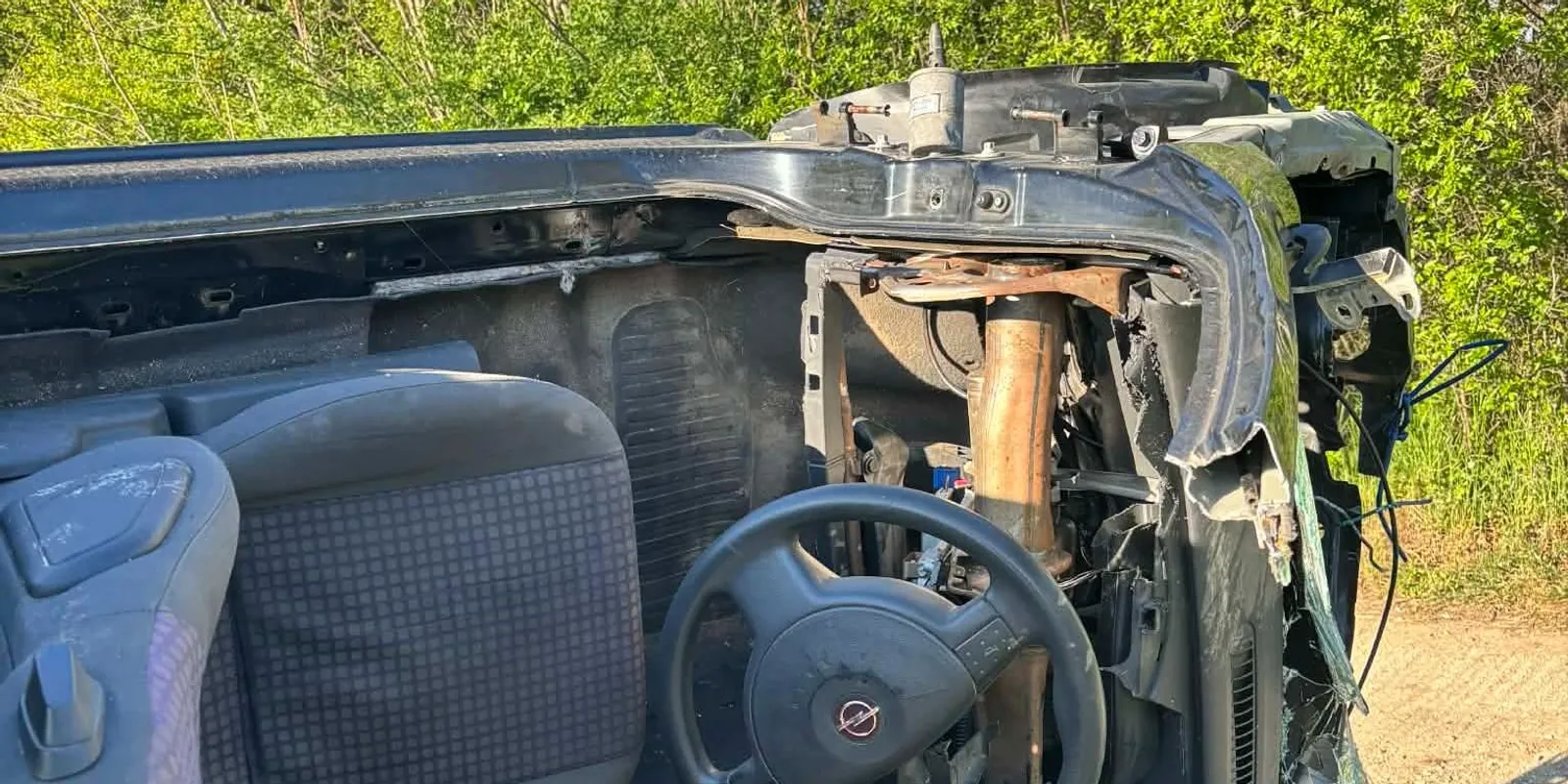 Rejtély: szellemjárta autót találtak Ajka közelében