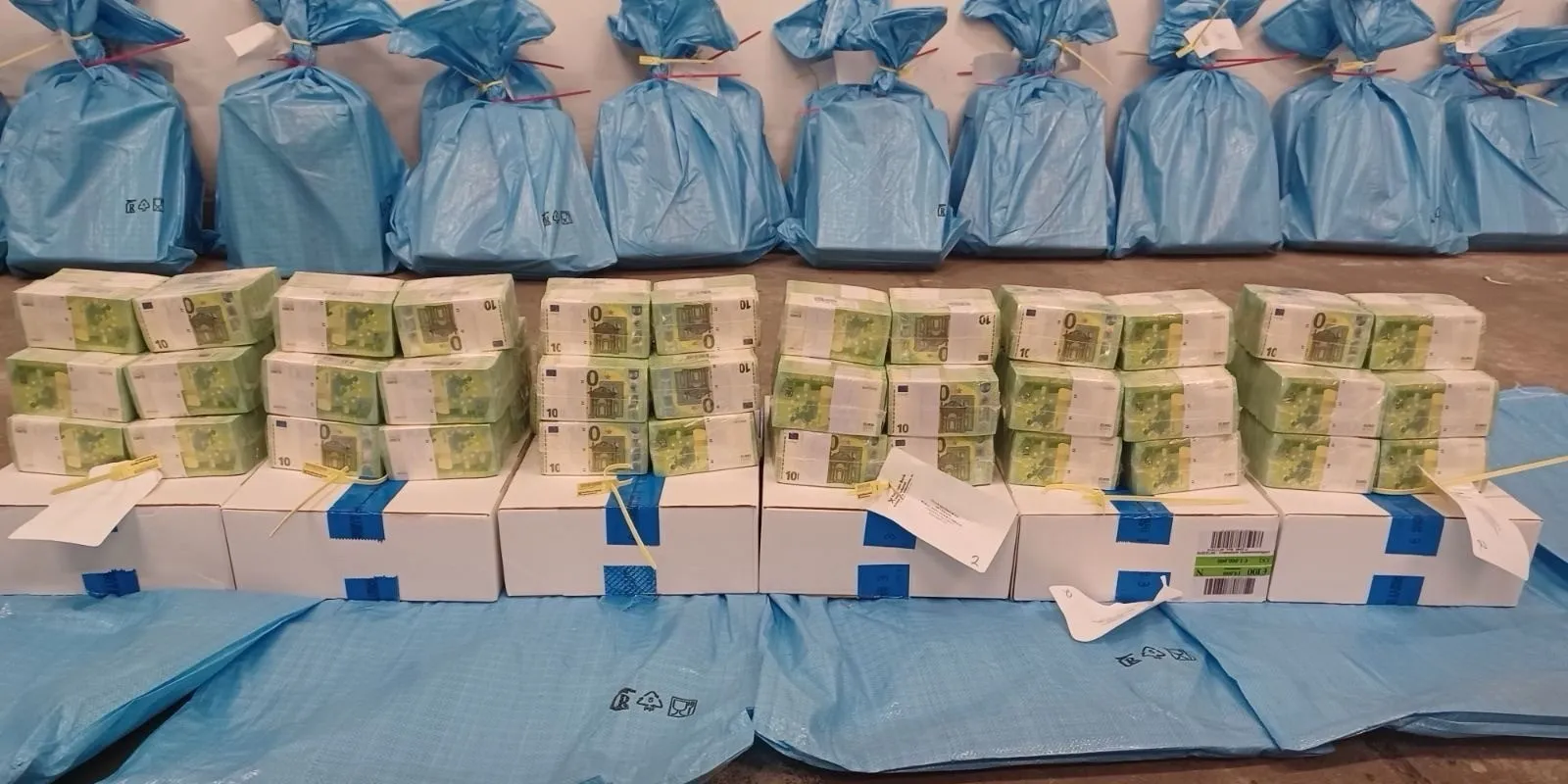 Aranykonvoj: elképesztő leleplező felvételt tett közzé a NAV