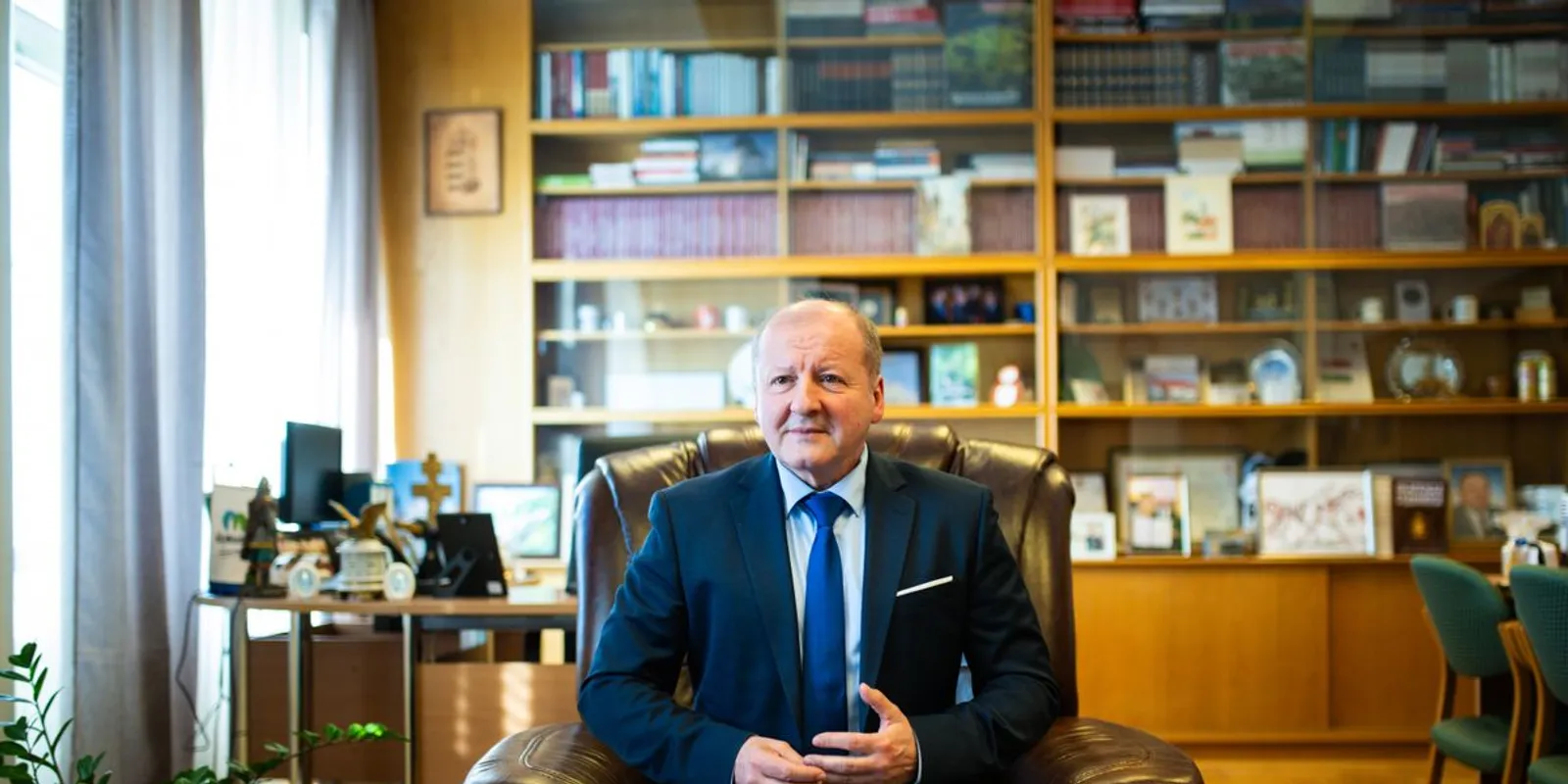 Sorsdöntő választás előtt állunk