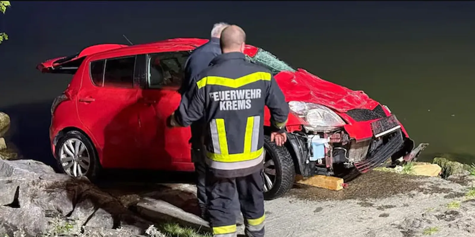 A Dunába zuhant egy autó – meghalt egy idős férfi