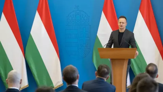 Szijjártó: A kormány folyamatosan küzd az olcsó energiáért