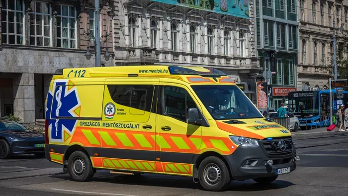 Gyalogost gázolt el egy autó Budapesten