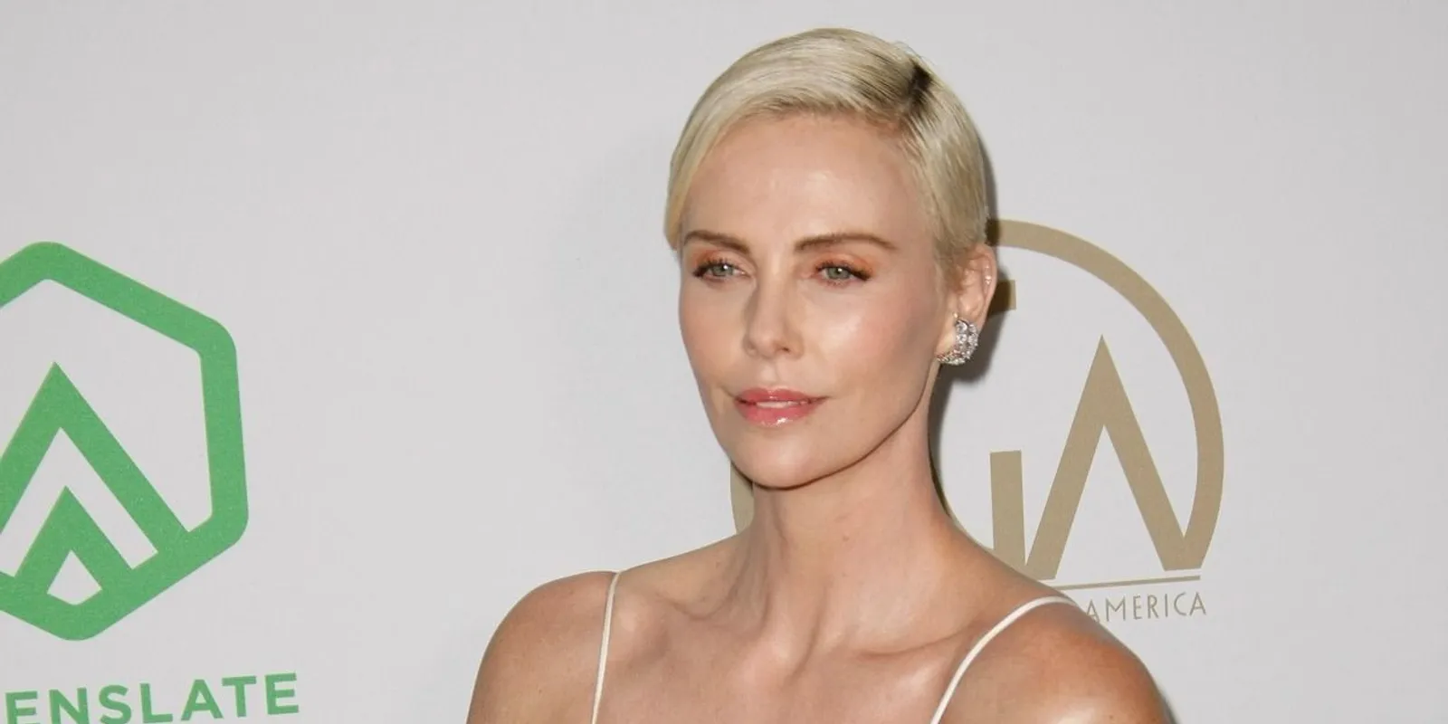 Charlize Theron kitálalt: anyja gyilkosságot követett el