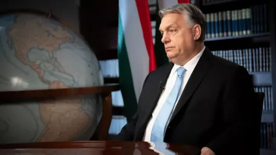 Hamarosan kezdődik Rónai Egon interjúja Orbán Viktorral - itt követheted élőben