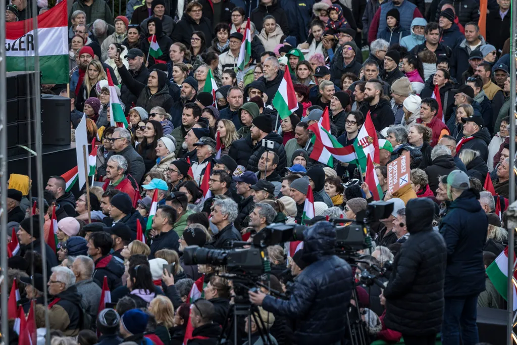 Orbán Viktor országjárás Szentes 2026_04_01