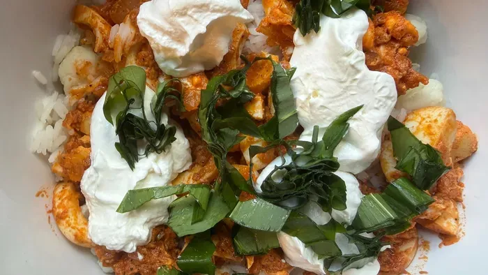 Így készül a tojáspörkölt, isteni és olcsó vacsora