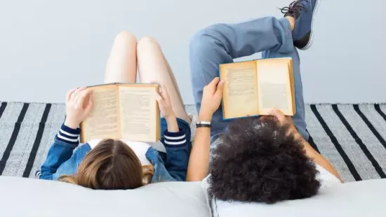 Aggasztó felmérés: a tinédzserek ötöde már egyáltalán nem olvas könyvet