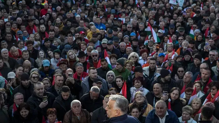 Megható idézet került egy táblára a debreceni országjáráson