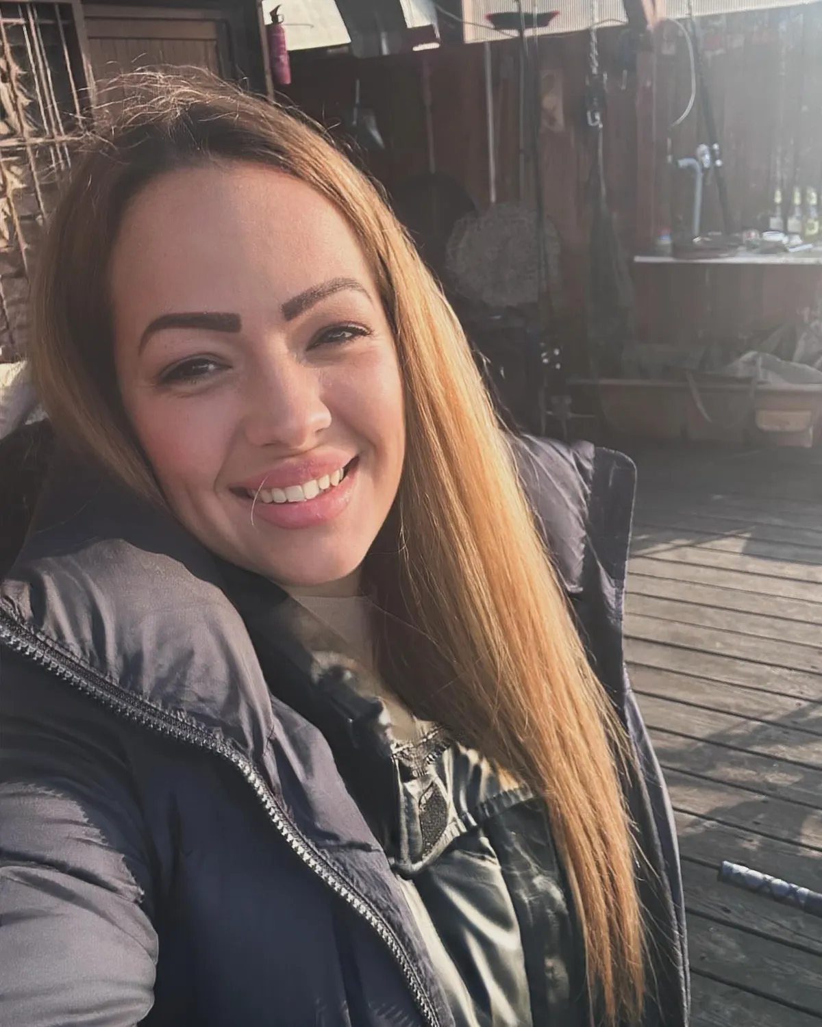 Nagy Ő Betti újra szingli.