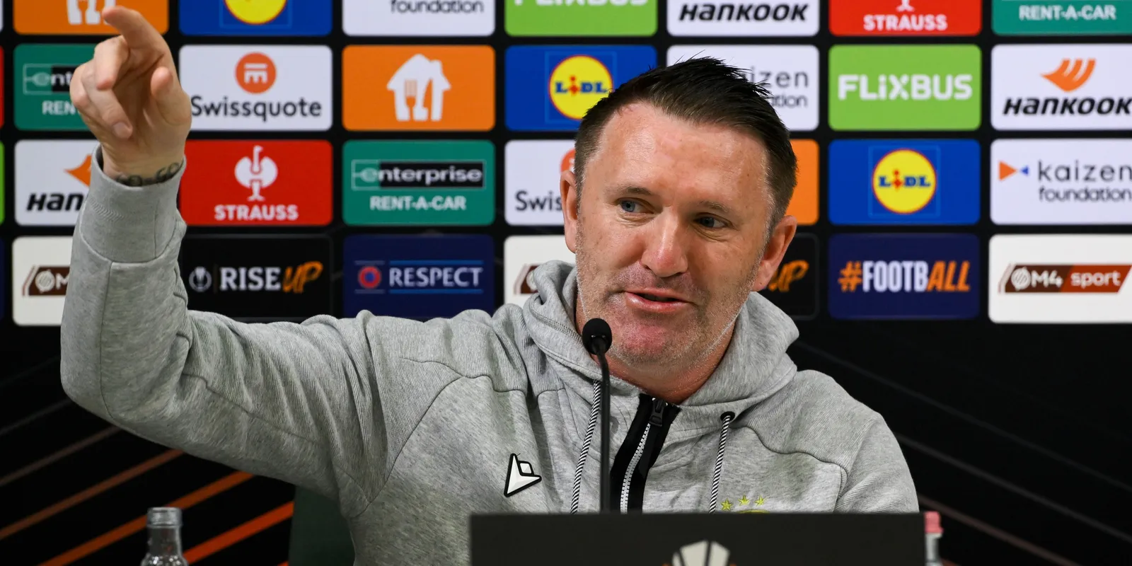 Robbie Keane ezen bepipul: topliga másolná a magyar futballt
