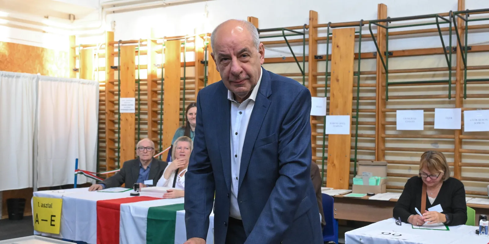 Választás 2026: Sulyok Tamás is szavazott - Fotó