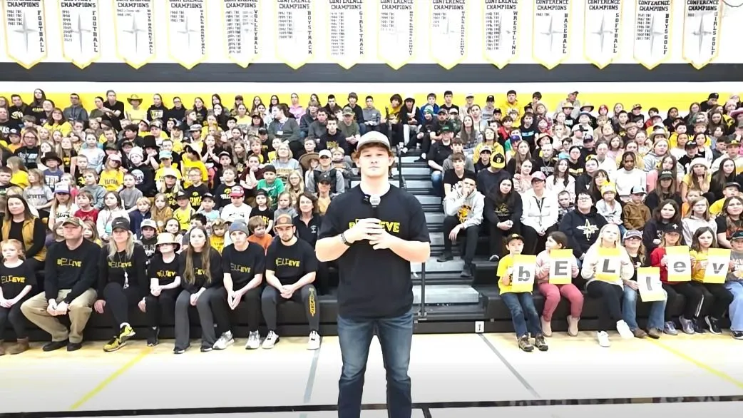 Összefogott iskolája és nem hagyták magára a rákos kisfiút