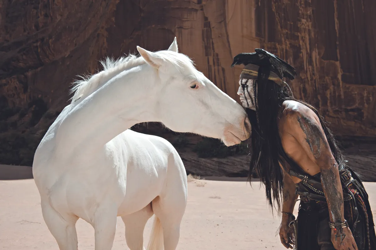 Johnny Depp Tonto karakterét formálta meg a filmben