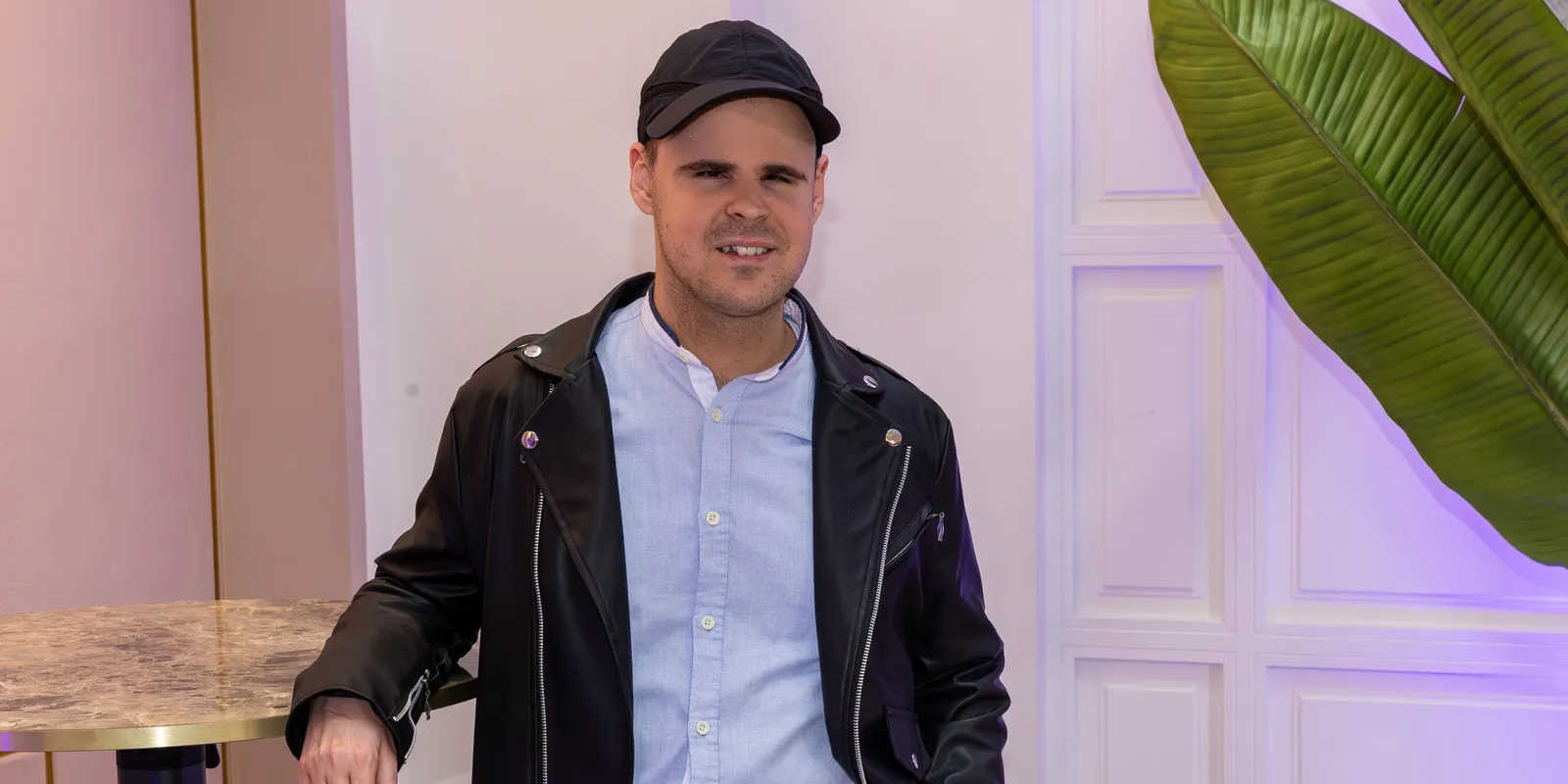 Elhagyja az országot a Megasztár közönségkedvence!