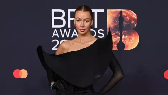 Szexi fotóval lepte meg követőit a Love Island sztárja – elképesztő hasizmokat villantott