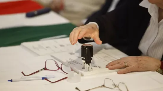 Rendkívüli eseménnyel indult a szavazás Szigetszentmiklóson: azonnali ápolásra volt szükség