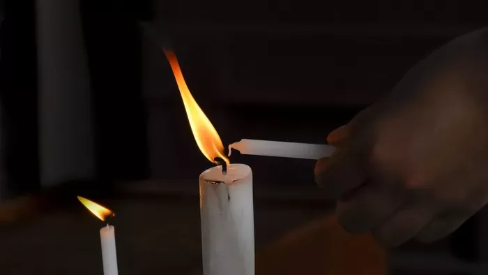 Lenyelte édesanyja műkörmét, belehalt az egyéves baba