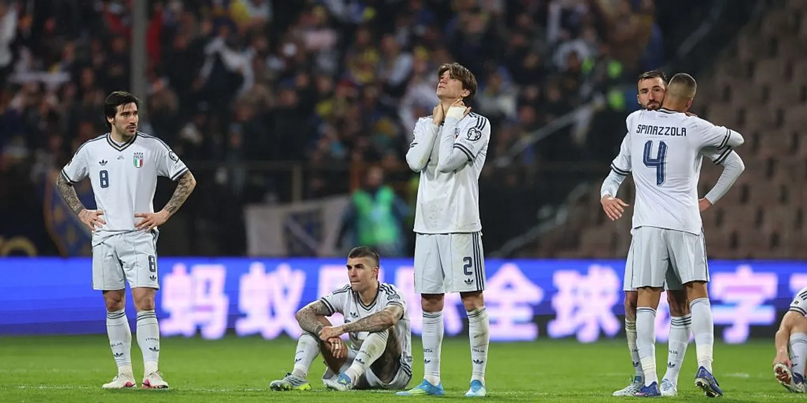 Lemondott az olasz elnök a vállalhatatlan bukás után