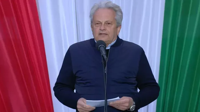 Vargha Tamás: Egy tapasztalatlan, más, brüsszeli szabályokat ismerő személy csak veszélyeztetné a városunk hajóját