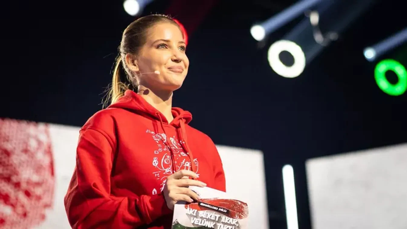 Szabó Zsófi meglepte Hajdú Pétert