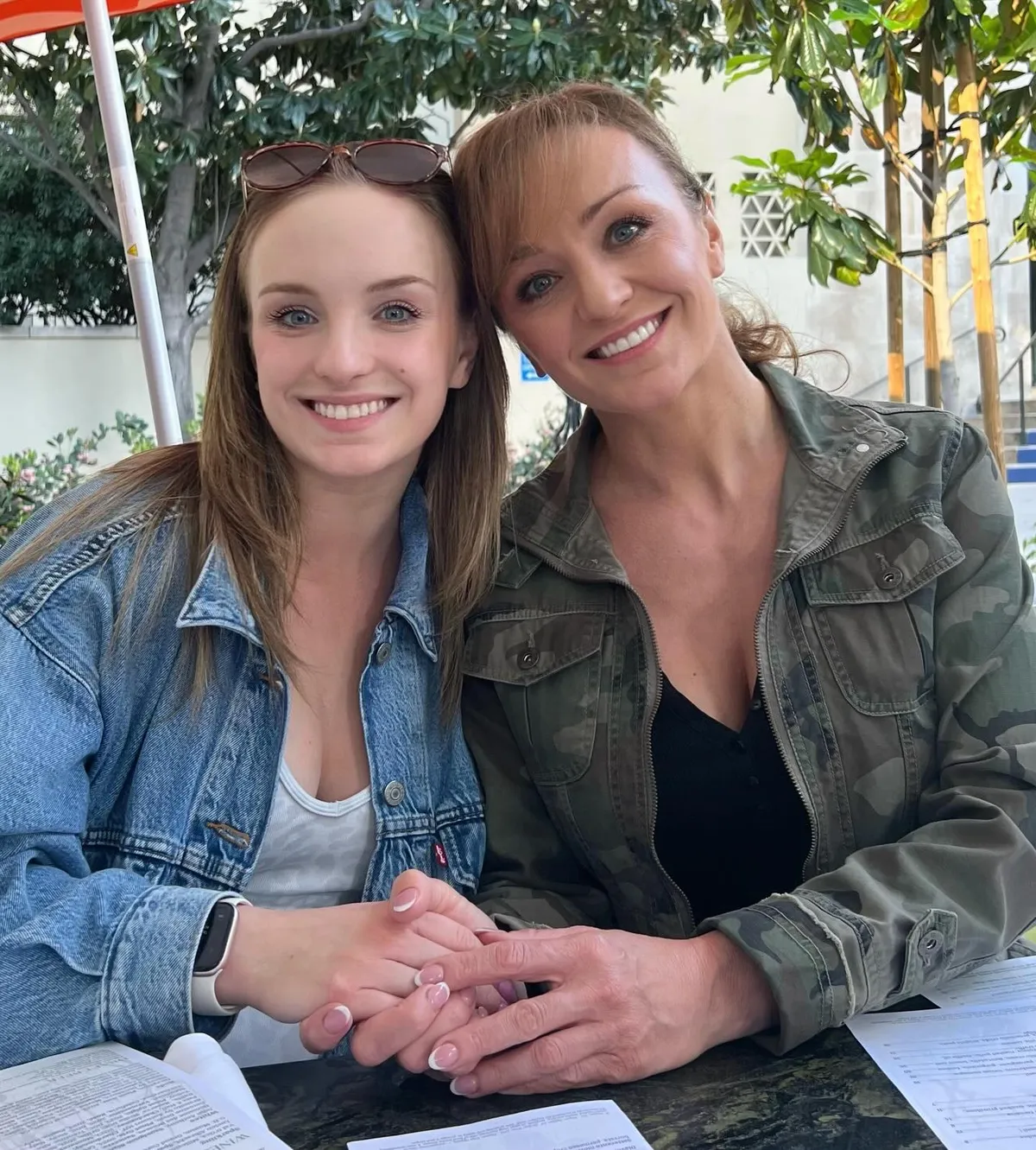 Szandi most sok időt tölt lányával, Blankával. 