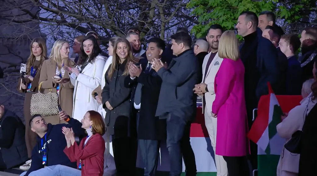 Választás 2026-Orbán Viktor záróünnepség szentháromság tér