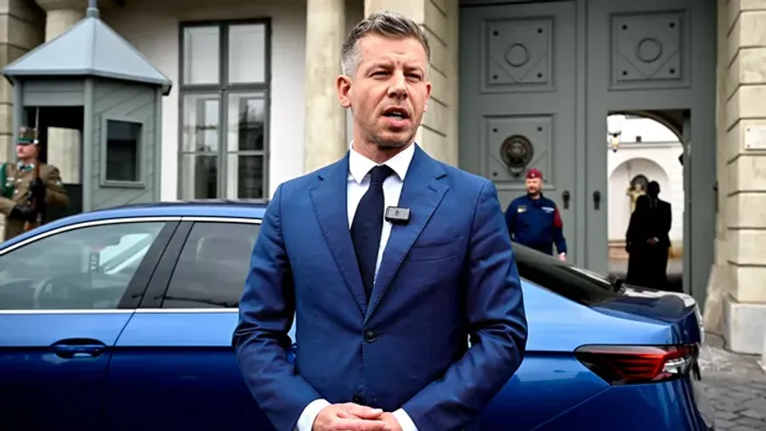 Magyar Pétert irányba tették a kommentelők