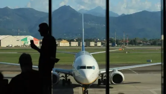 Nagy a baj: több olasz reptéren már majdnem elfogyott a kerozin