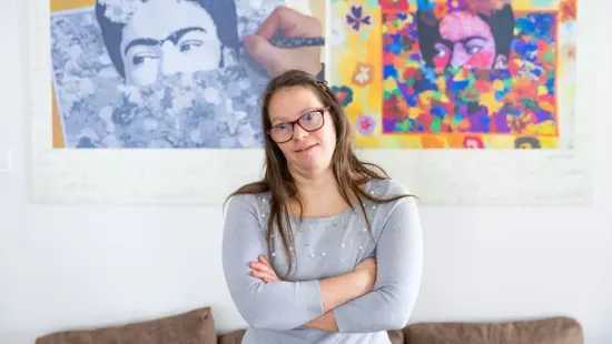 „Szép is tud lenni az élet” – Zumbát oktat a Down-szindrómás Cili