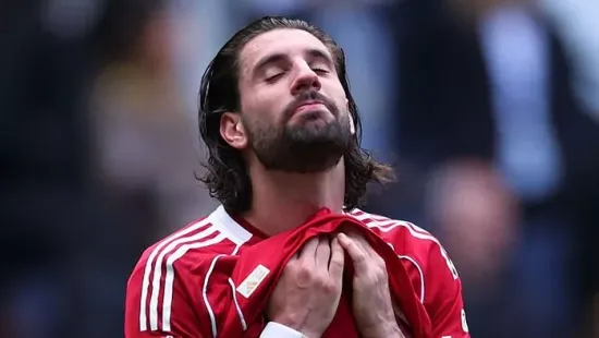 Riasztó jóslat Liverpoolban, újabb bukás fenyeget