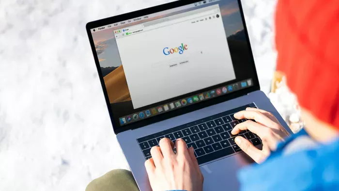 Rosszul keresett a pornóoldalon, ettől tart a férfi