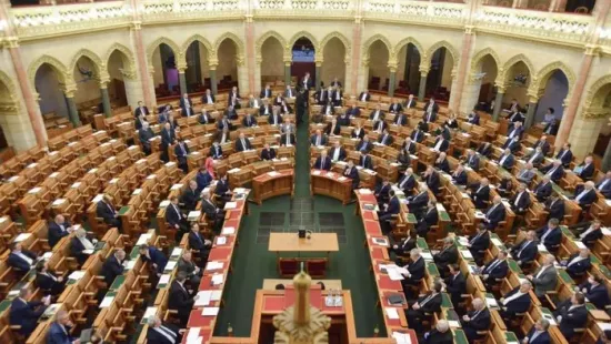 Itt a névsor! Ők alkotják a Fidesz és a KDNP parlamenti frakcióját