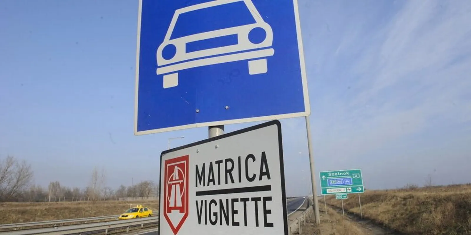 Kamu autópálya-matricás oldalon bukott százezreket egy autós