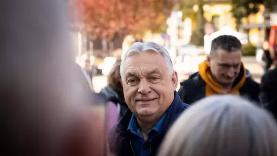 Egymillió kézfogás: Dübörög Orbán Viktor kampányzáró körútja – Galéria