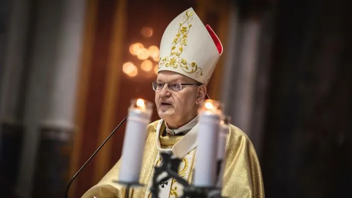 Erdő Péter bíboros húsvét alkalmából köszöntötte híveit