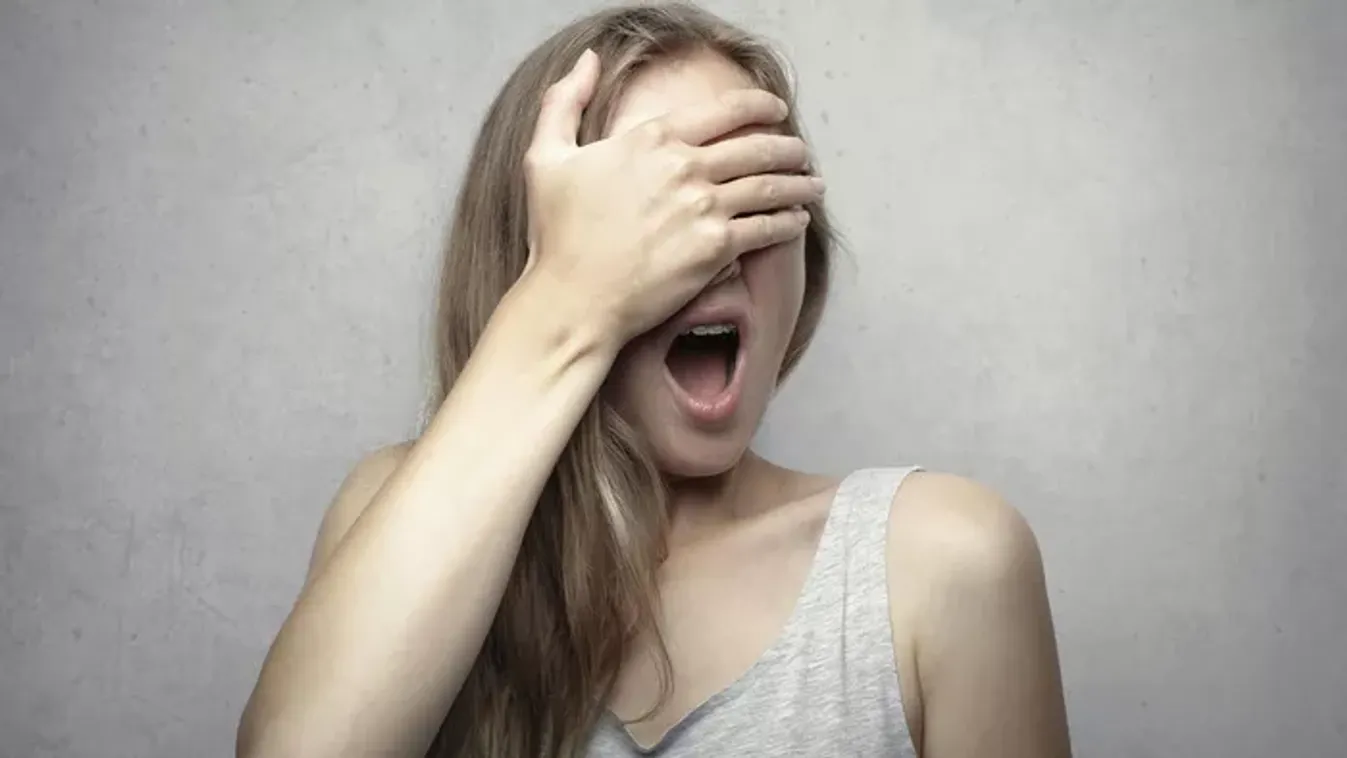 Sokkoló felfedezés: idegen férfi bujkált a házaspár otthonában – nem hiszed el, hogy bukott le