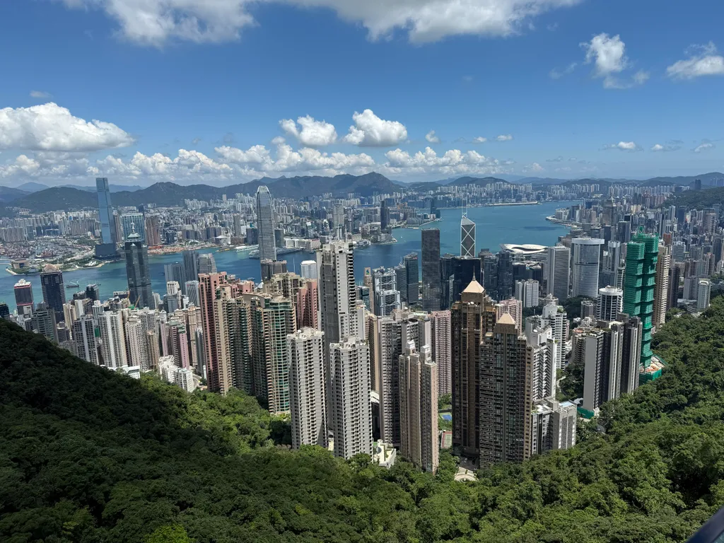 Csodálatos kilátóhelyek-világszerte
Viktória csúcs, Hong Kong
Hong,Kong,Skyline,Victoria,Peak