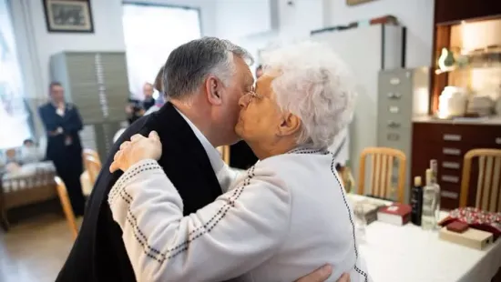 Orbán Viktor: „Köszönet érte édesanyámnak”
