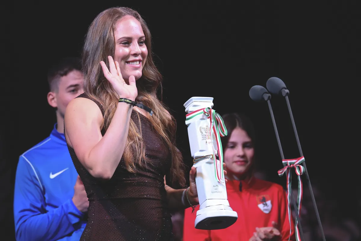 Márton Luana díj